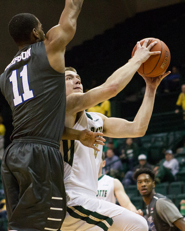 Charlotte 49ers men's basketball team loses to  Middle Tennessee Blue Raiders